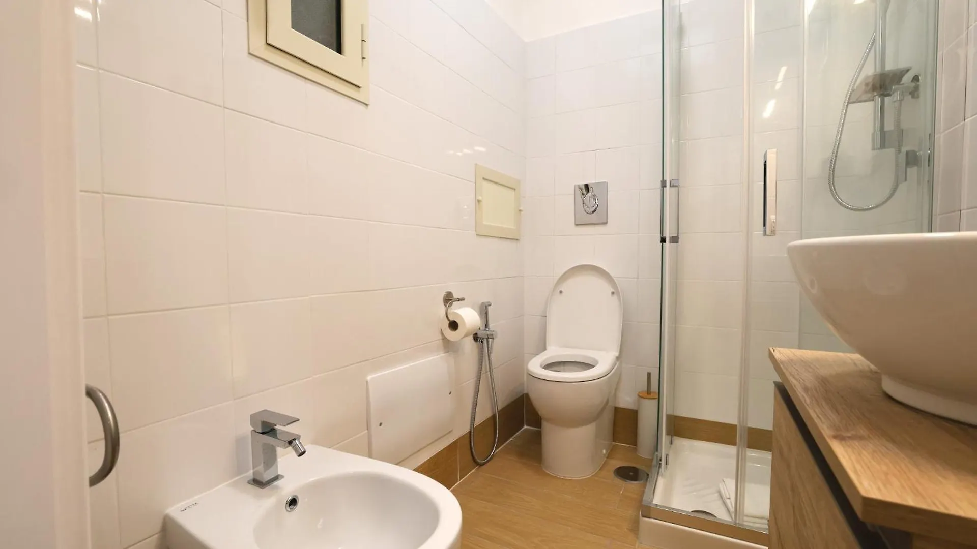 Daca Apartments Naples Italy